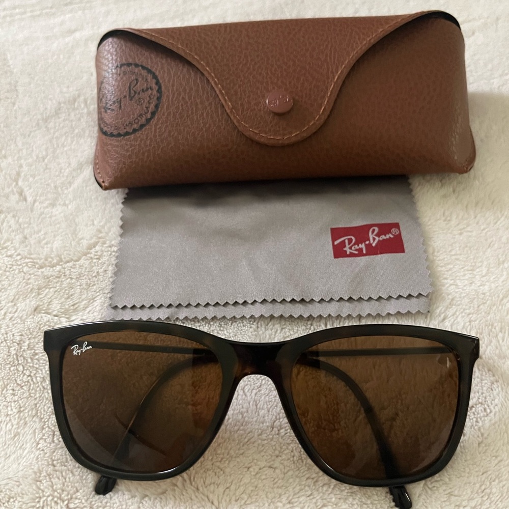 Ray-Ban Sunglasses